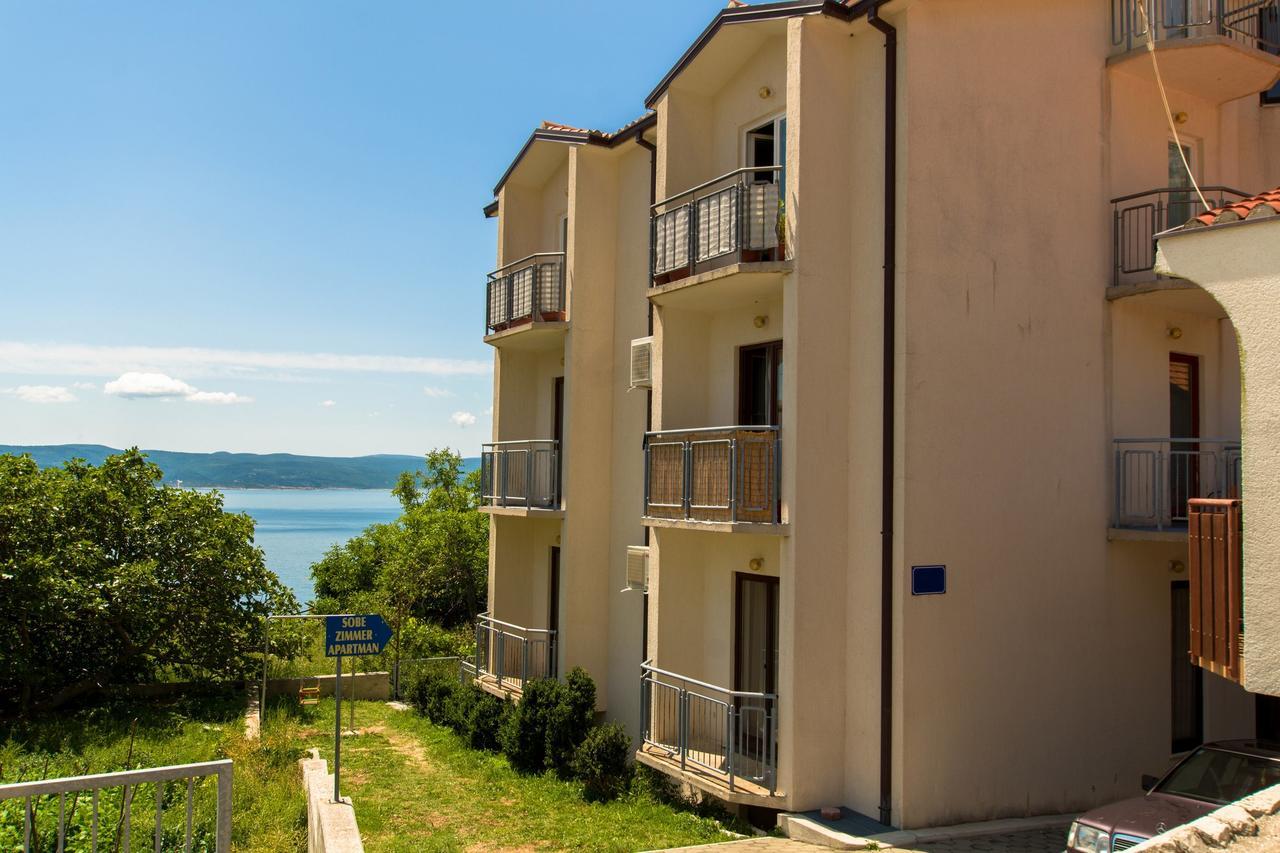 Seaview Apartment Slavica Брела Экстерьер фото