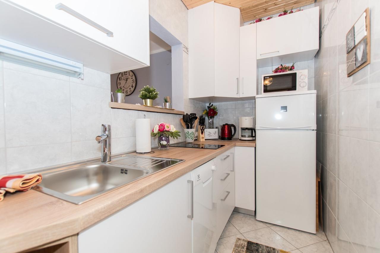 Seaview Apartment Slavica Брела Экстерьер фото